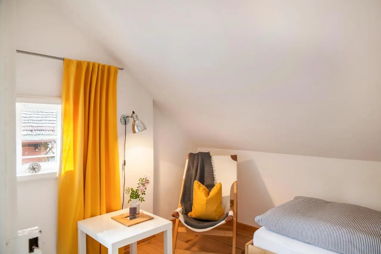 Fewo im Blauen Haus Dg Garmisch-Partenkirchen Apartment